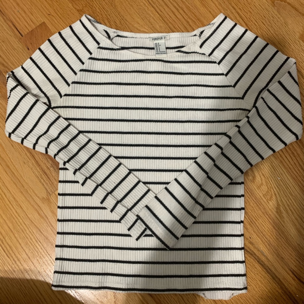 LONG SLEEVE WITH STRIPES